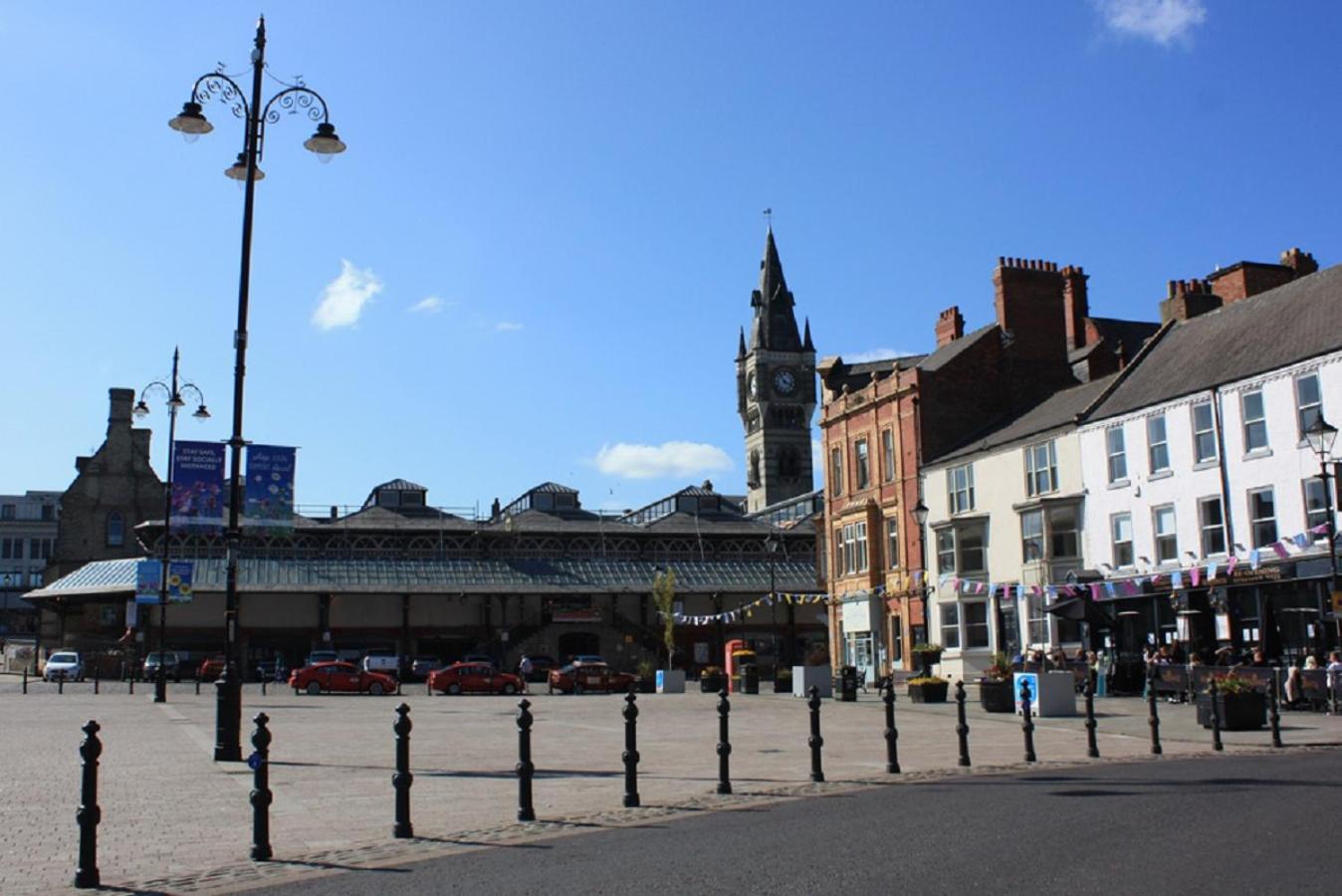 Apartment 1 Exquisite Two King Bedroom With En Suites - Close To The Town Centre, Rail, Airport And Theatre Darlington  Esterno foto